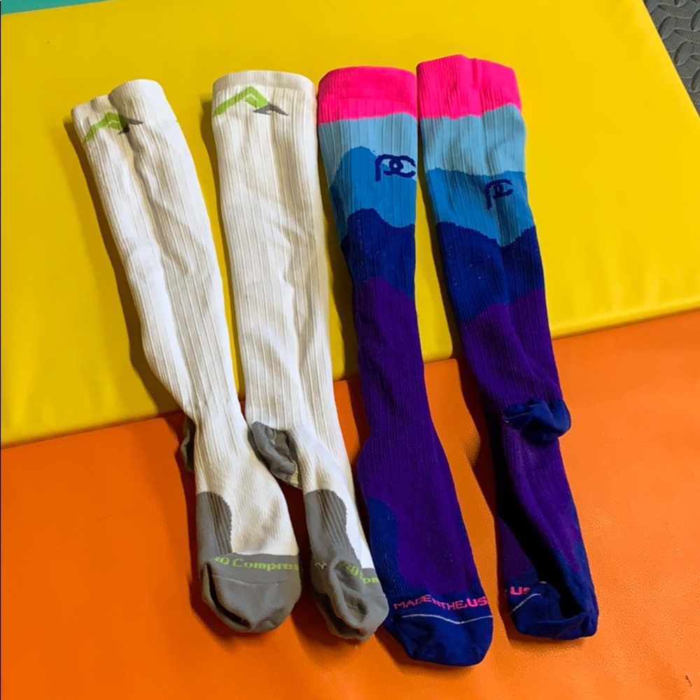 Performance Compression Socks - image 1